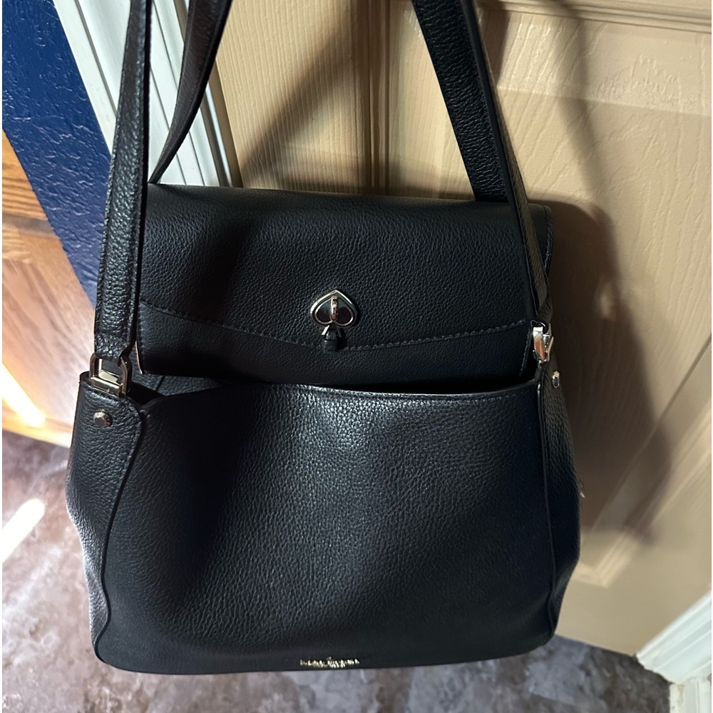 Like new Kate spade bag with matching wallet